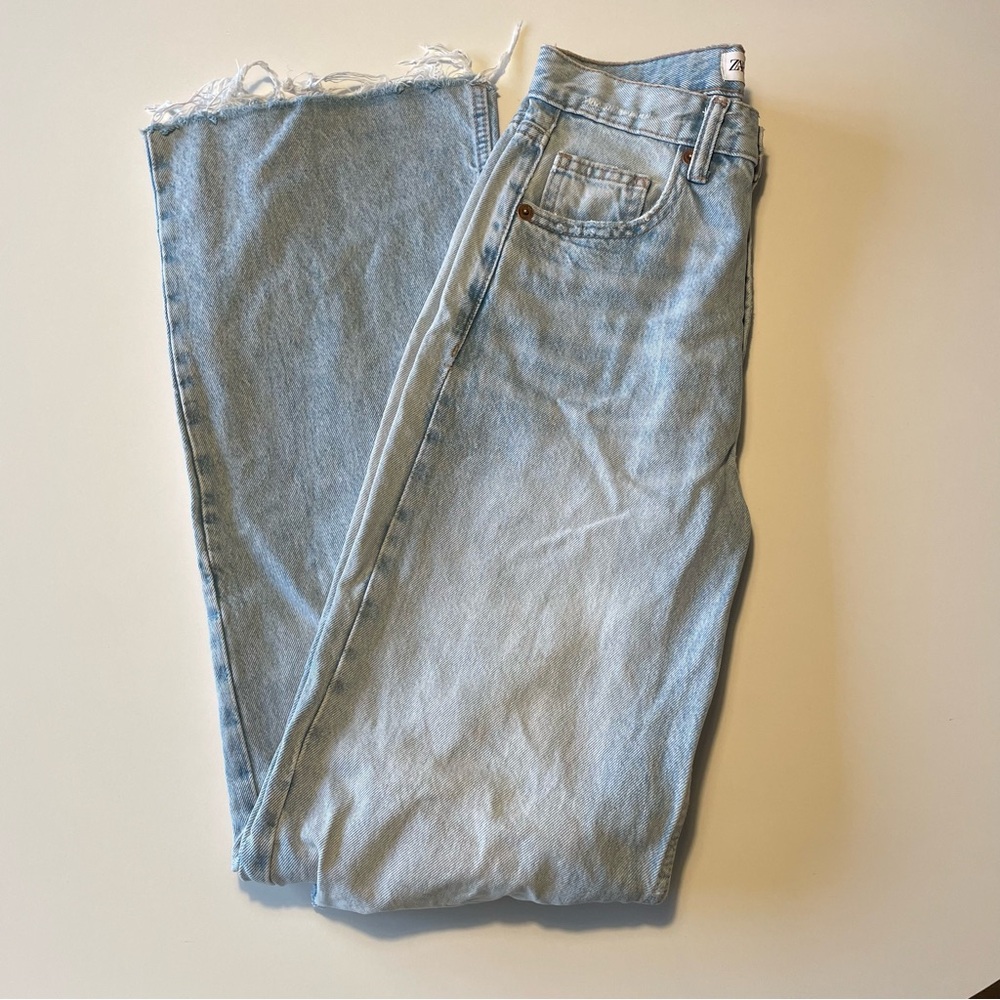 Zara 90s Relaxed Tall High Rise Flare Leg Jeans | Light Wash Distressed - Picture 9 of 9